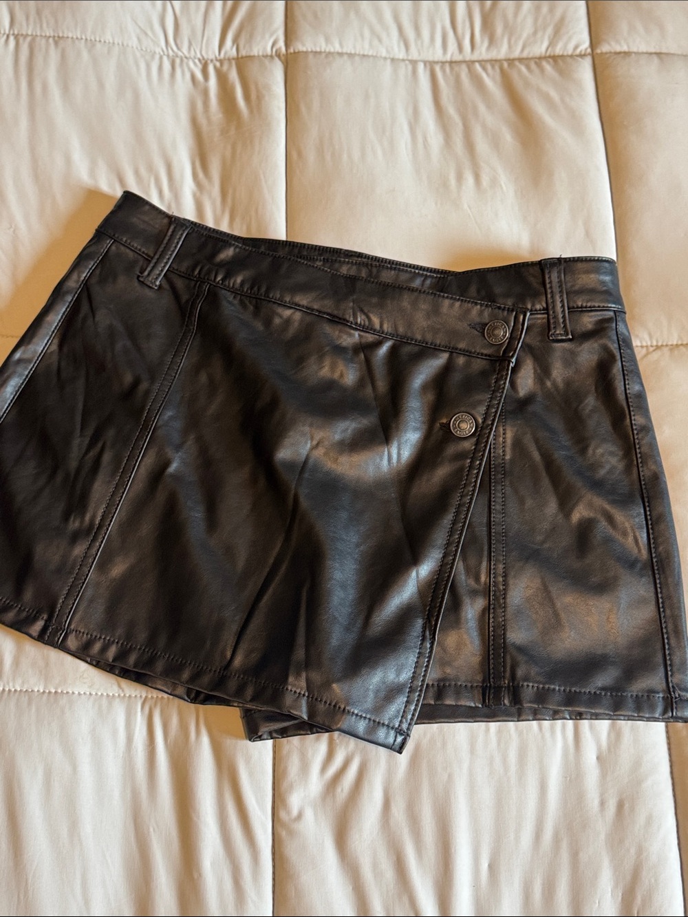 American Eagle Outfitters Black Faux Leather Mini Skort